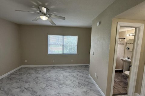 Appartement à louer à Clearwater, Floride: 2 chambres, 84.08 m2 № 2167742 - photo 8