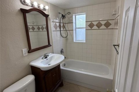 Appartement à louer à Clearwater, Floride: 2 chambres, 84.08 m2 № 2167742 - photo 7