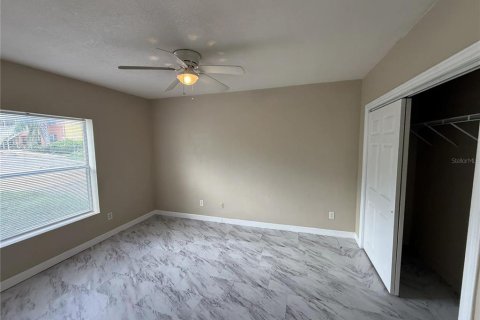 Appartement à louer à Clearwater, Floride: 2 chambres, 84.08 m2 № 2167742 - photo 9