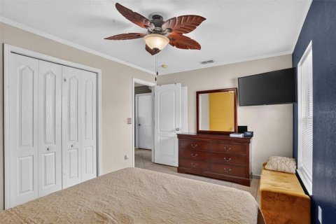 Villa ou maison à vendre à Kissimmee, Floride: 3 chambres, 175.4 m2 № 2425460 - photo 23