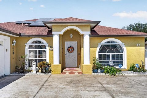 Villa ou maison à vendre à Kissimmee, Floride: 3 chambres, 175.4 m2 № 2425460 - photo 7