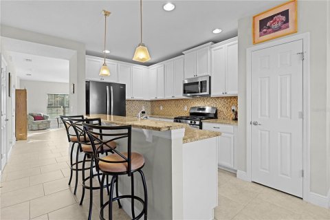 Купить виллу или дом в Миннеола, Флорида 11 комнат, 260.13м2, № 1546065 - фото 14