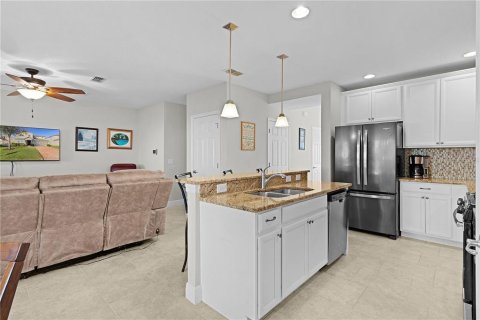 Купить виллу или дом в Миннеола, Флорида 11 комнат, 260.13м2, № 1546065 - фото 16