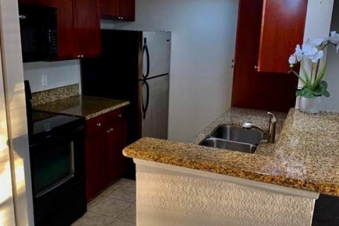 Condo in Orlando, Florida, 1 bedroom  № 1894812 - photo 5