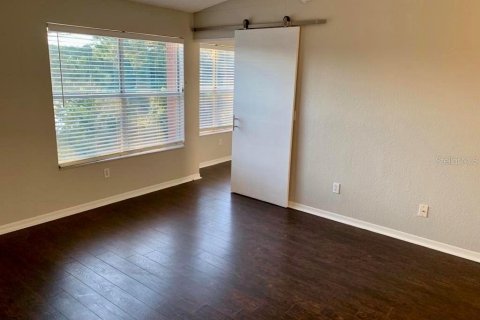 Condo in Orlando, Florida, 1 bedroom  № 1894812 - photo 9