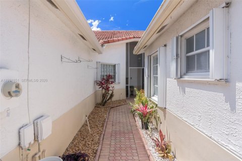 Купить виллу или дом в Делрей-Бич, Флорида 3 спальни, 135.92м2, № 2052087 - фото 17