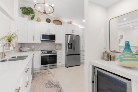 Купить виллу или дом в Делрей-Бич, Флорида 3 спальни, 135.92м2, № 2052087 - фото 8