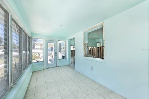 Casa en venta en Clearwater, Florida, 3 dormitorios, 131.92 m2 № 2111798 - foto 8