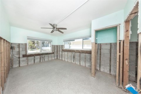 Casa en venta en Clearwater, Florida, 3 dormitorios, 131.92 m2 № 2111798 - foto 17