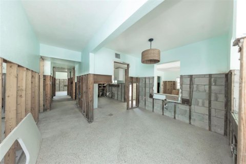 Casa en venta en Clearwater, Florida, 3 dormitorios, 131.92 m2 № 2111798 - foto 14