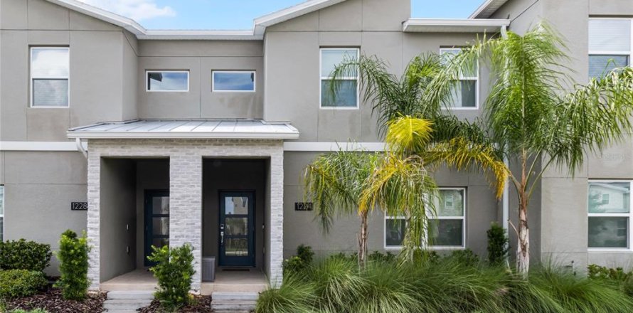 Adosado en Davenport, Florida 4 dormitorios, 177.81 m2 № 2329054