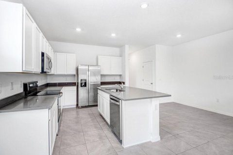 Townhouse in Apollo Beach, Florida 3 bedrooms, 167.41 sq.m. № 2296551 - photo 7
