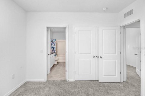 Townhouse in Apollo Beach, Florida 3 bedrooms, 167.41 sq.m. № 2296551 - photo 23