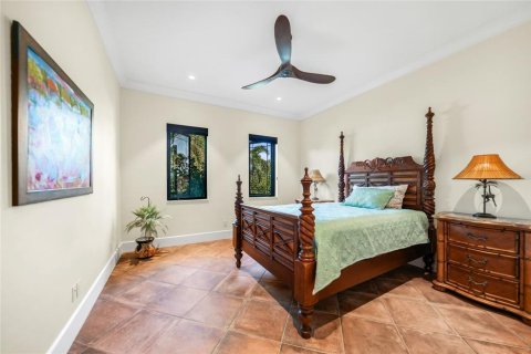House in Punta Gorda, Florida 5 bedrooms, 383.5 sq.m. № 1580122 - photo 24