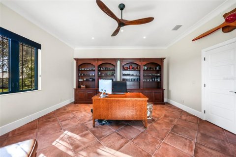 House in Punta Gorda, Florida 5 bedrooms, 383.5 sq.m. № 1580122 - photo 16