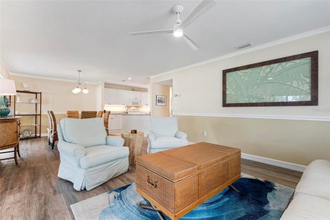 House in Sarasota, Florida 2 bedrooms, 137.5 sq.m. № 1885923 - photo 16