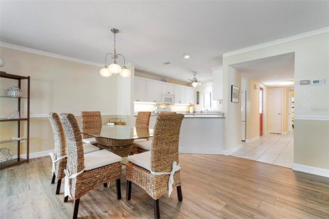 House in Sarasota, Florida 2 bedrooms, 137.5 sq.m. № 1885923 - photo 18