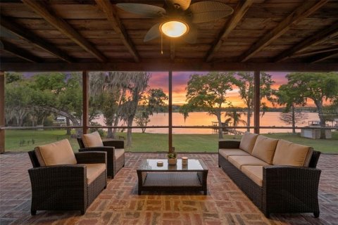 Casa en venta en Eustis, Florida, 4 dormitorios, 196.4 m2 № 2092479 - foto 12