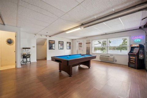 Casa en venta en Eustis, Florida, 4 dormitorios, 196.4 m2 № 2092479 - foto 11