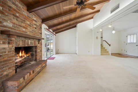 Casa en venta en Eustis, Florida, 4 dormitorios, 196.4 m2 № 2092479 - foto 16