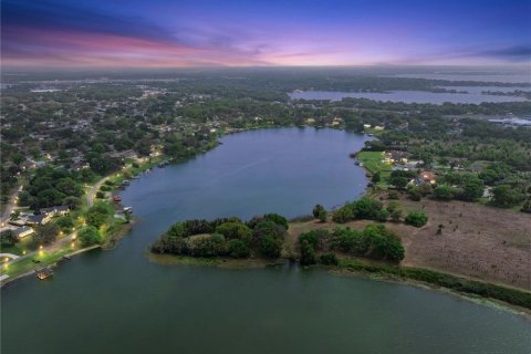 Casa en venta en Eustis, Florida, 4 dormitorios, 196.4 m2 № 2092479 - foto 14