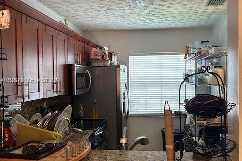 Adosado en venta en Miami, Florida, 3 dormitorios, 106.84 m2 № 1858146 - foto 6