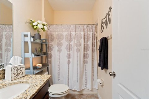 Casa en venta en Land O' Lakes, Florida, 4 dormitorios, 191.47 m2 № 1900072 - foto 28