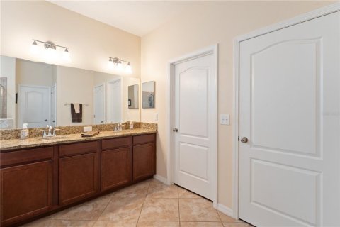 Casa en venta en Land O' Lakes, Florida, 4 dormitorios, 191.47 m2 № 1900072 - foto 22