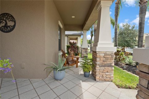 Casa en venta en Land O' Lakes, Florida, 4 dormitorios, 191.47 m2 № 1900072 - foto 7