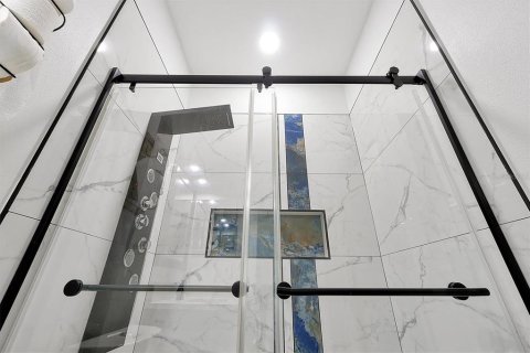 Купить виллу или дом в Киссимми, Флорида 7 комнат, 131.64м2, № 2118617 - фото 24