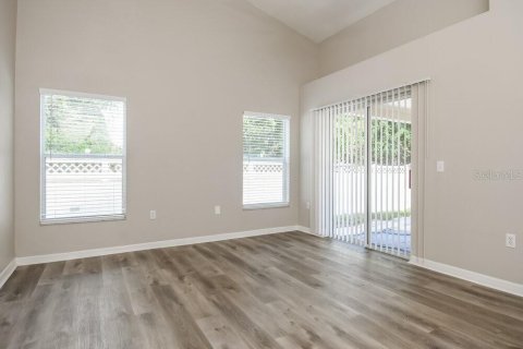 Villa ou maison à louer à Kissimmee, Floride: 4 chambres, 184.69 m2 № 2426858 - photo 9