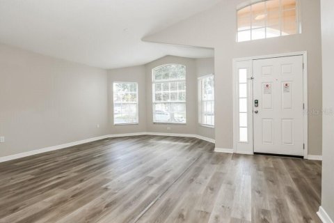 Villa ou maison à louer à Kissimmee, Floride: 4 chambres, 184.69 m2 № 2426858 - photo 5