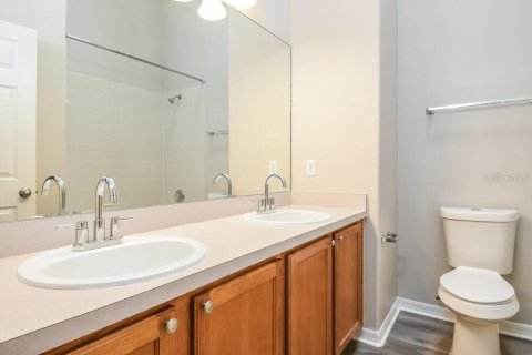 Villa ou maison à louer à Kissimmee, Floride: 4 chambres, 184.69 m2 № 2426858 - photo 15