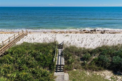 House in Palm Coast, Florida 2 bedrooms, 197.32 sq.m. № 2419179 - photo 6