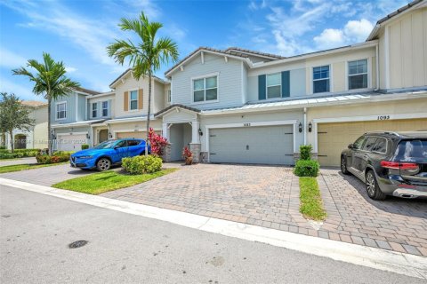Adosado en venta en Hollywood, Florida, 3 dormitorios, 202.99 m2 № 1888947 - foto 26