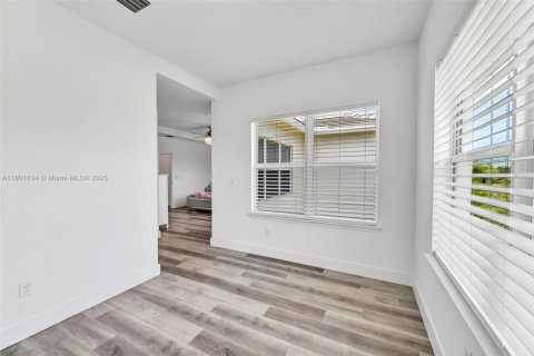 Adosado en venta en Hollywood, Florida, 3 dormitorios, 202.99 m2 № 1888947 - foto 21