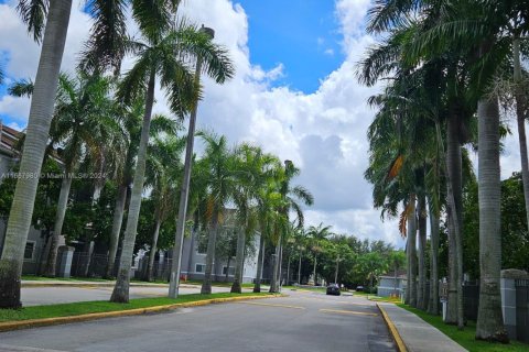Condo in Homestead, Florida, 2 bedrooms  № 1812394 - photo 2