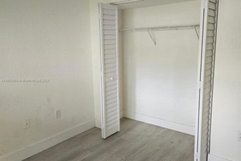 Condo in Homestead, Florida, 2 bedrooms  № 1812394 - photo 26