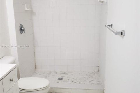Condo in Homestead, Florida, 2 bedrooms  № 1812394 - photo 25