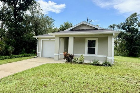 House in North Port, Florida 3 bedrooms, 111.48 sq.m. № 2364811