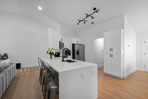 Condo in Wellington, Florida, 3 bedrooms № 2081999 - photo 11