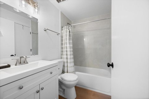 Condo in Wellington, Florida, 3 bedrooms № 2081999 - photo 22