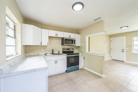 House in Arcadia, Florida 3 bedrooms, 80.27 sq.m. № 2394422 - photo 7