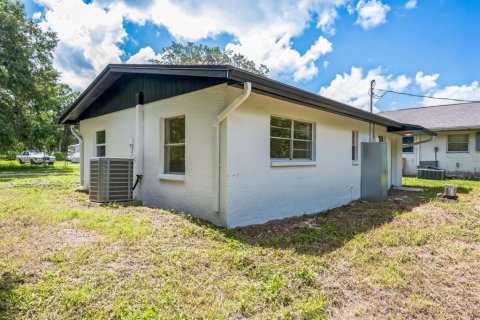 House in Arcadia, Florida 3 bedrooms, 80.27 sq.m. № 2394422 - photo 2