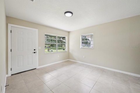 House in Arcadia, Florida 3 bedrooms, 80.27 sq.m. № 2394422 - photo 5