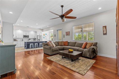 Casa en venta en Palm Harbor, Florida, 5 dormitorios, 333.43 m2 № 2199515 - foto 30