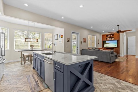 Casa en venta en Palm Harbor, Florida, 5 dormitorios, 333.43 m2 № 2199515 - foto 25