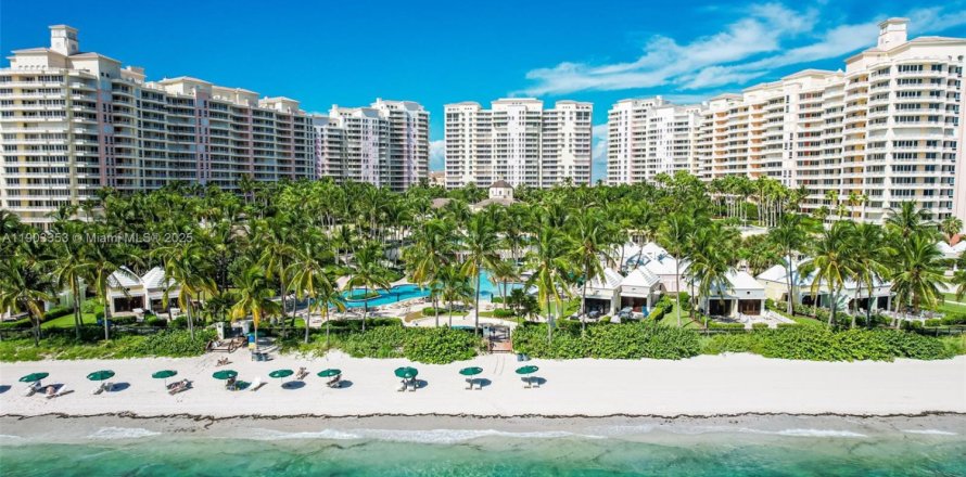 Condominio en Key Biscayne, Florida, 3 dormitorios  № 1954385