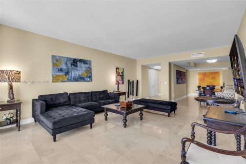 Condominio en alquiler en Key Biscayne, Florida, 3 dormitorios, 233.18 m2 № 1954385 - foto 7