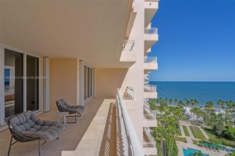 Condominio en alquiler en Key Biscayne, Florida, 3 dormitorios, 233.18 m2 № 1954385 - foto 3